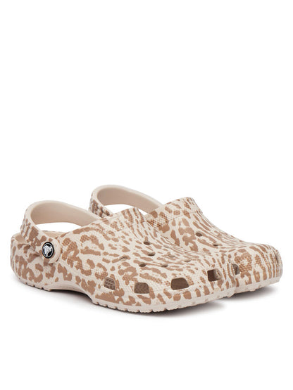 Crocs Classic Clog Almond Tint – front view